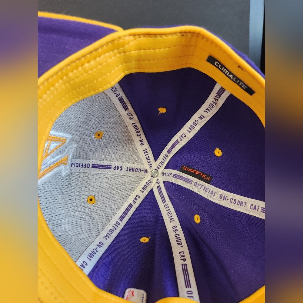 NEW Los Angeles Lakers Baseball Cap - Picture 10 of 10